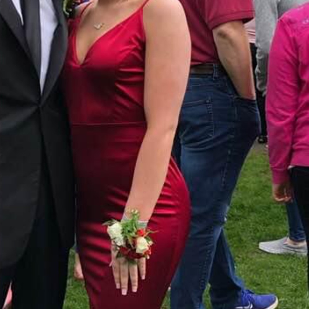 Prom Dress - Picture 2 of 4